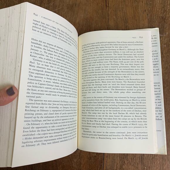 A History of the Twentieth Century Vol. 1 1900-1933 Martin Gilbert hardback book - Picture 13 of 16